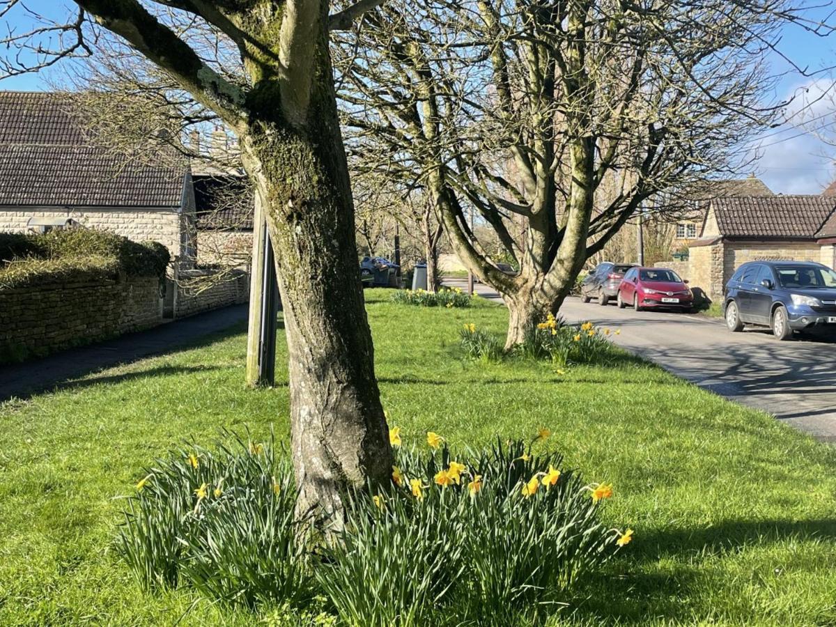 Hebe - Idyllic And Homely With Attention To Detail Holiday home Atworth